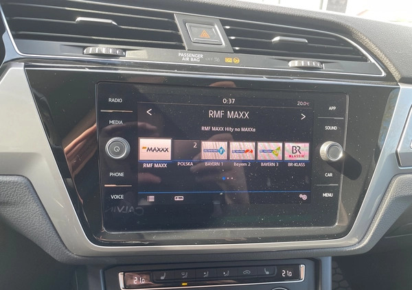 Volkswagen Touran cena 75900 przebieg: 59900, rok produkcji 2019 z Kraków małe 497